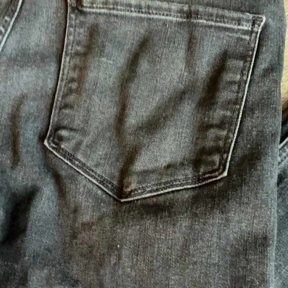 Paige jeans size 29 blue jeans
